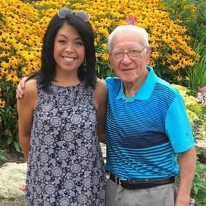 Meet your Posher, Dee